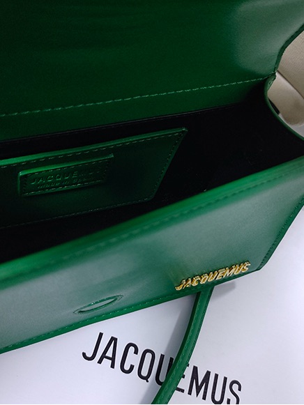 Jacquemus Emerald Green Leather Crossbody Bag — image 5 of 6